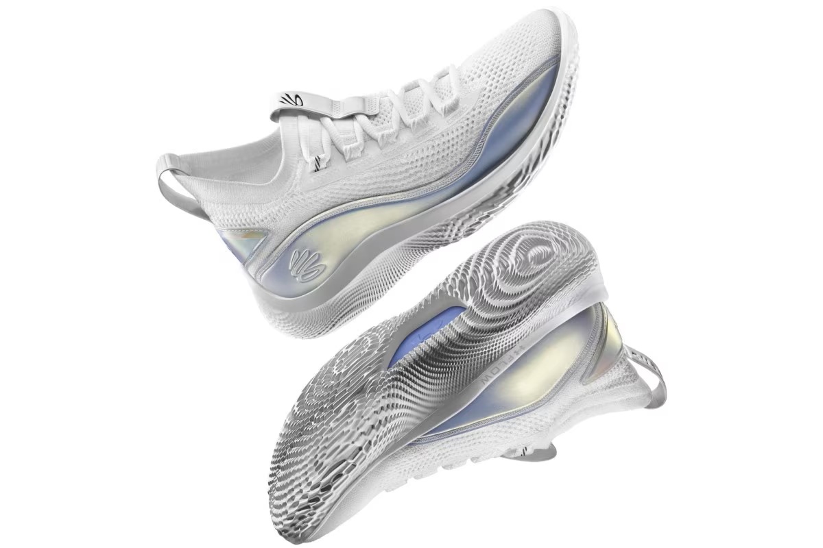 【キッズサイズ】アンダーアーマー UNDER ARMOUR GSカリー8 GS Curry8 WISH FLOW（White/White/Iridescent）【3024423-104】