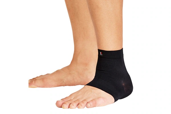 足首用サポーター 左右兼用 ボディーメイト（ライトスポーツ用）
